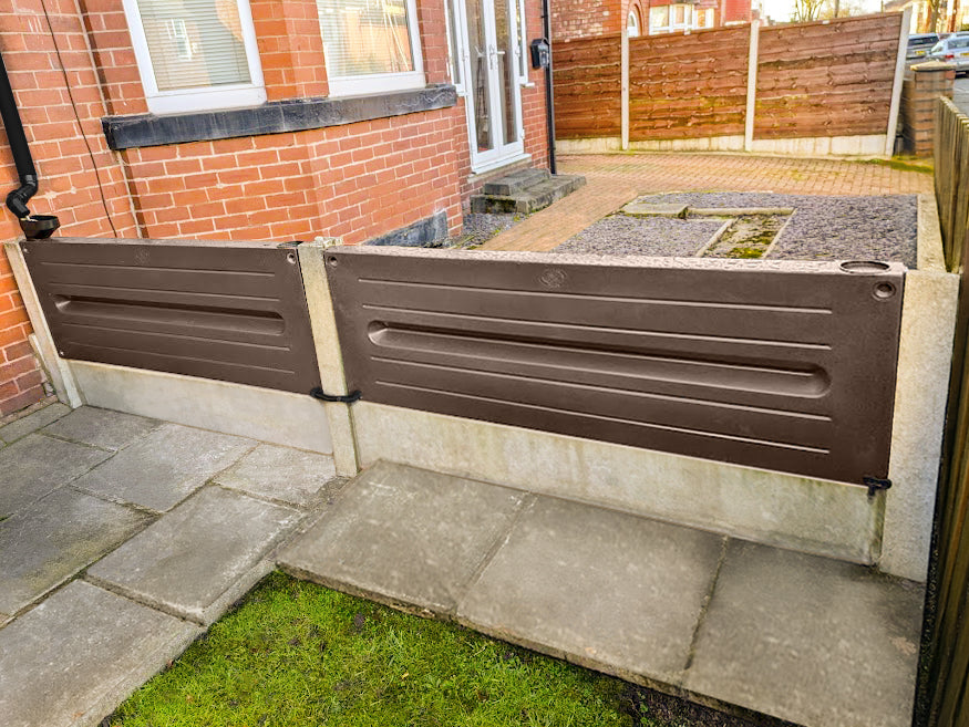 100 litre Prestige Water Fence Panel Tank